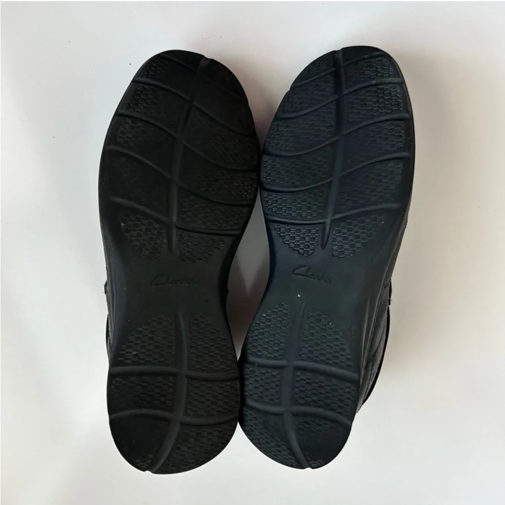 Clark’s Men’s Black Leather Oxford Shoes